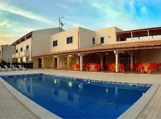 Hotel Parco Della Rocca Punta Braccetto